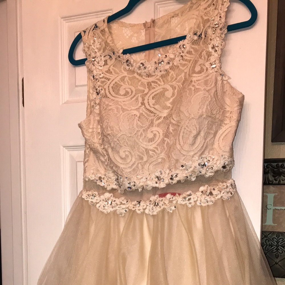 Dancing Queen - image 2